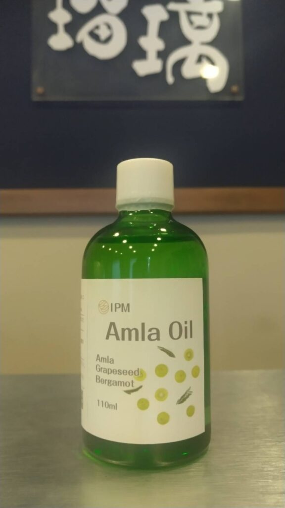 Amla oil が新しいボトルになりました